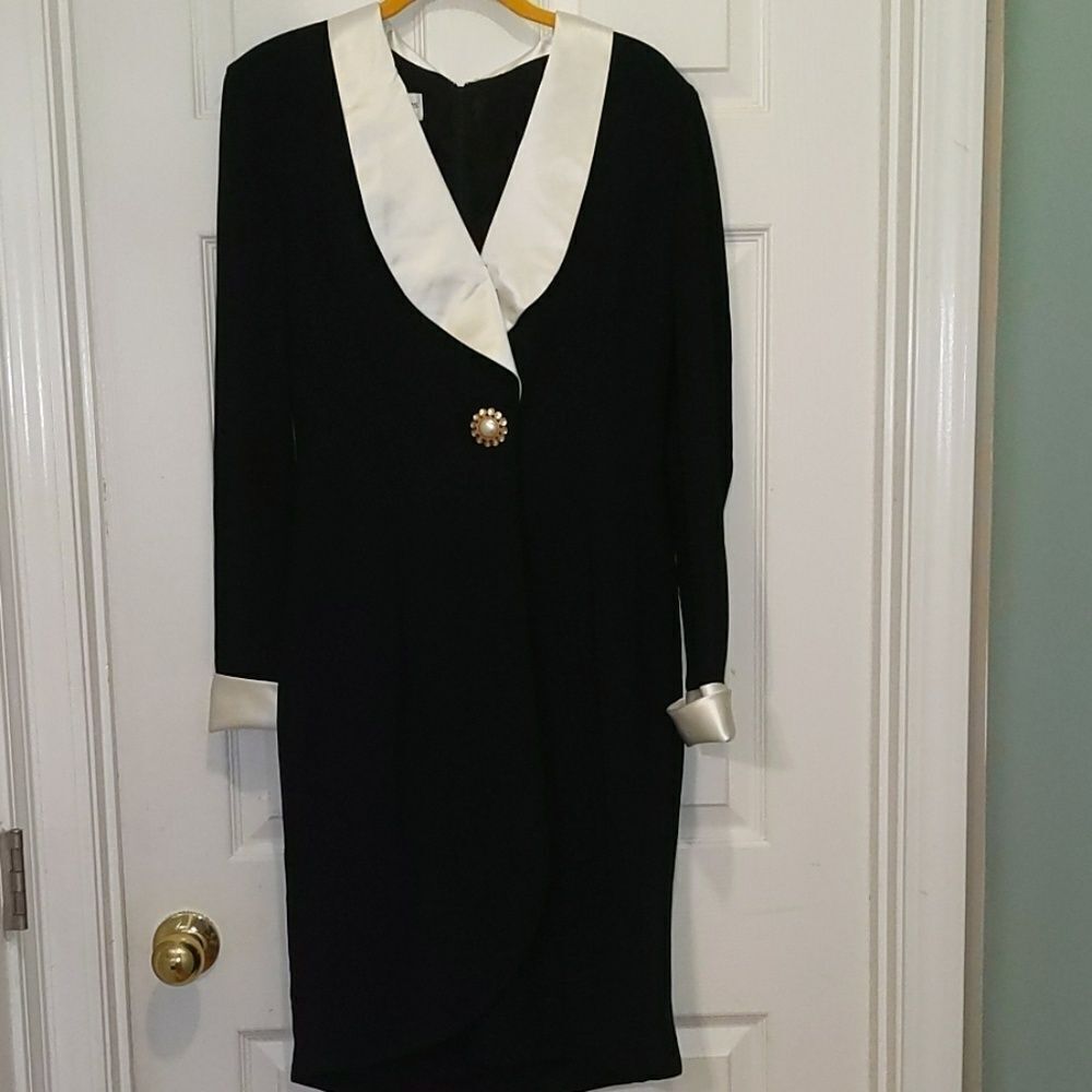 Morton Myles for the Warren's Vintage  black dress Sz 10
